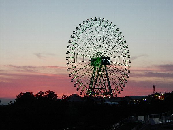 夕日の観覧車