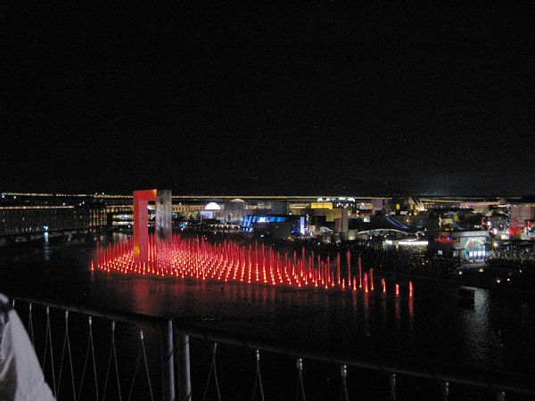 アオと夜の虹のパレード