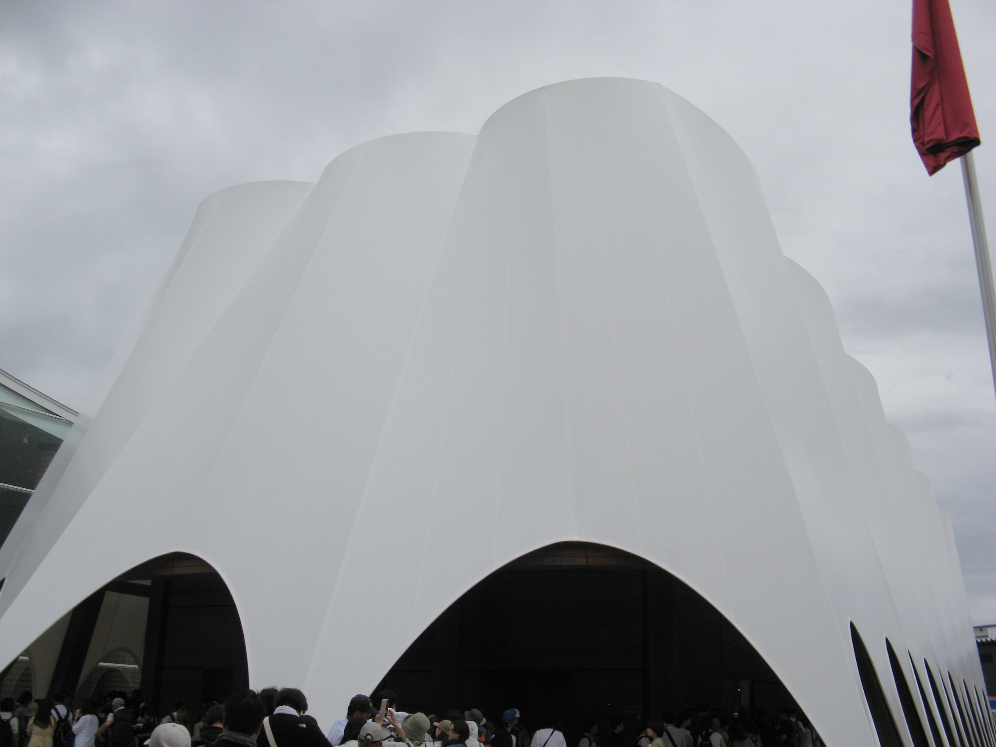 カタール館