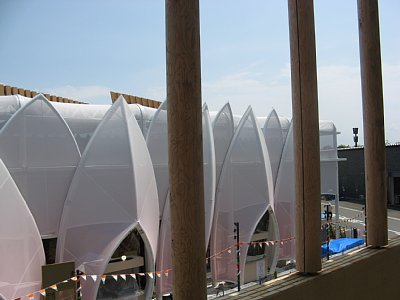 ウズベキスタン館屋上